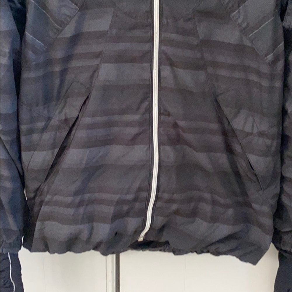 LULULEMON Jacket - Picture 7 of 8
